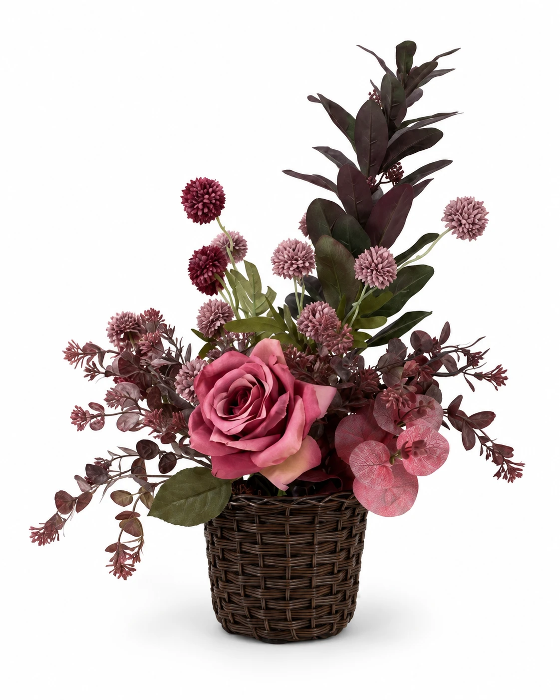 Arranjo Floral Marsala com Rosa Rosada, Folhagens Escuras e Vaso de Fibra Trançada 5